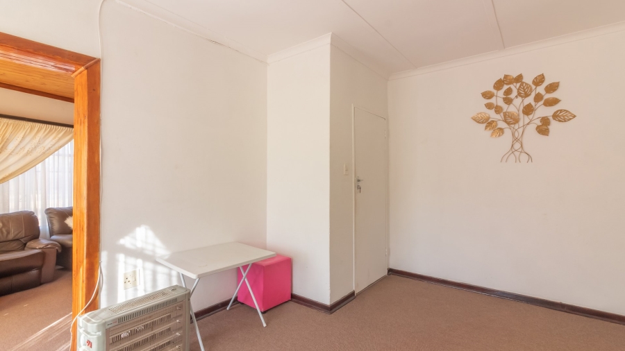 3 Bedroom Property for Sale in Tuinhof Free State